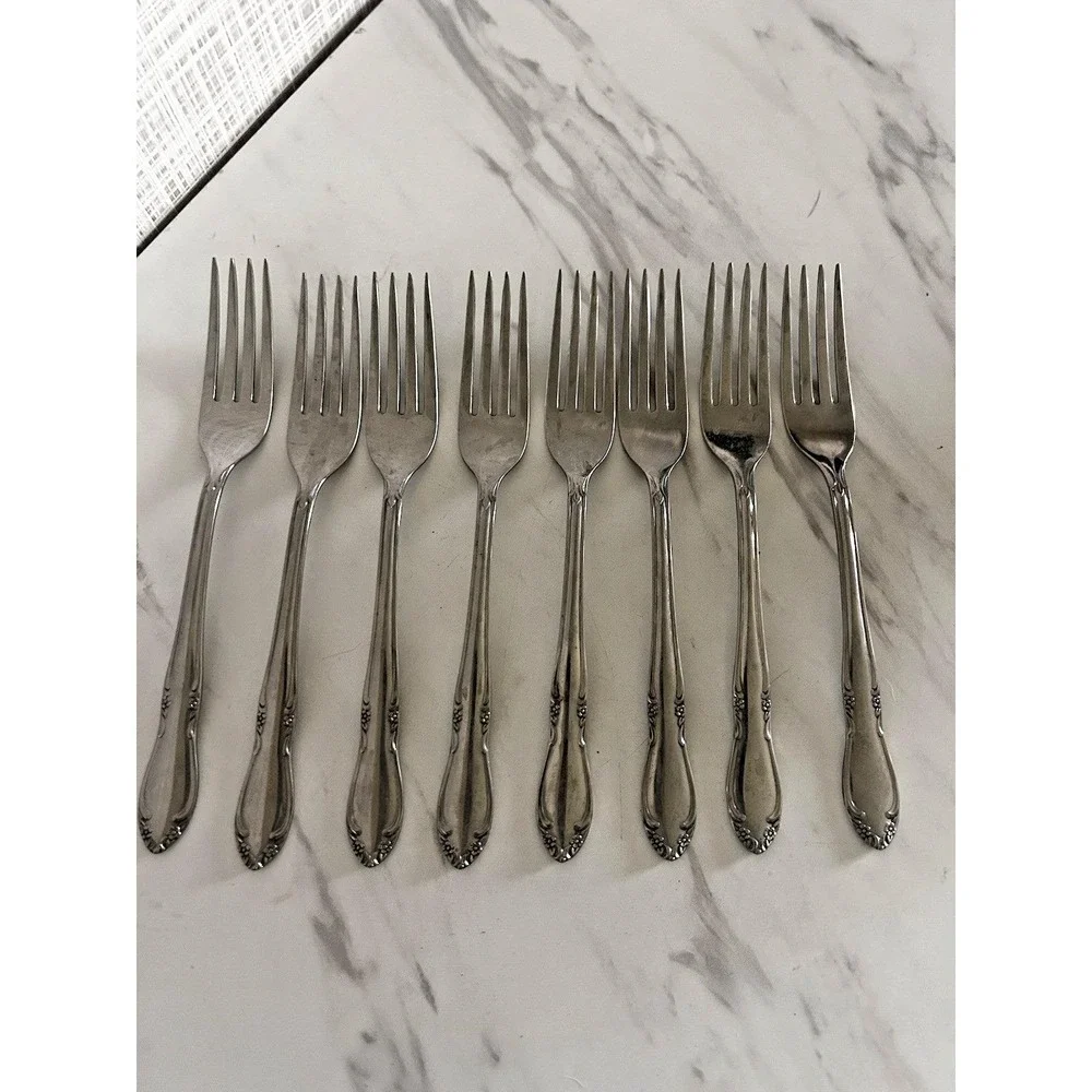 Vintage Oneida Stainless Steel Chateau Flatware Dinner Forks Floral Set of 8 BxA